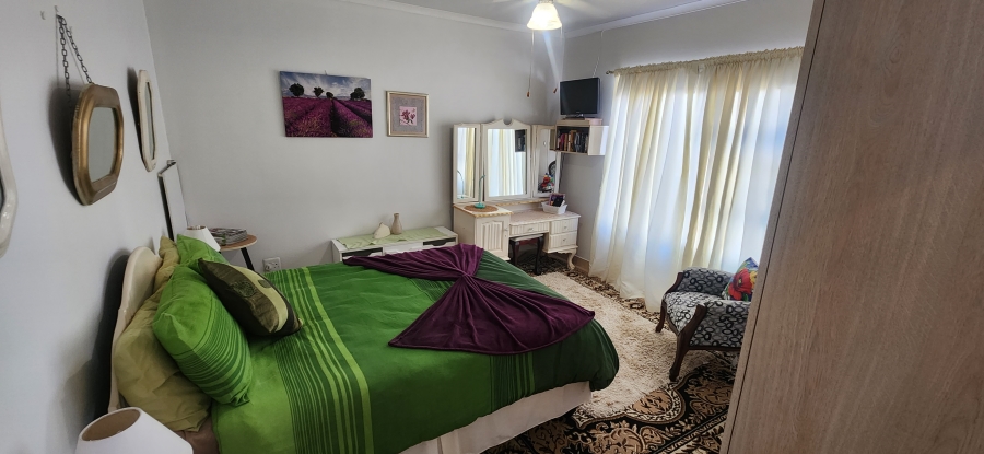 6 Bedroom Property for Sale in Dana Bay Western Cape